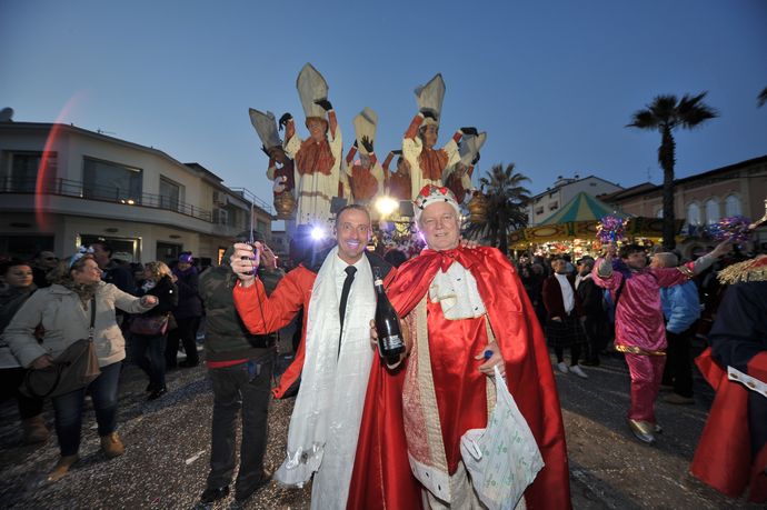 Ingrandisci la foto